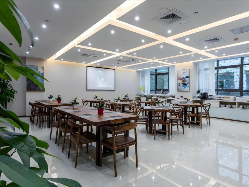Gya Changzhou Wujin District Hutang New Era Furniture Plaza Hotel Eksteriør billede