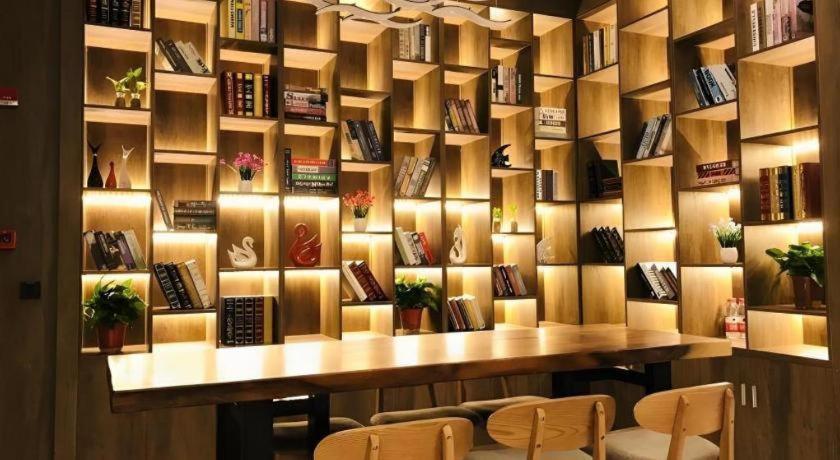 Gya Changzhou Wujin District Hutang New Era Furniture Plaza Hotel Eksteriør billede