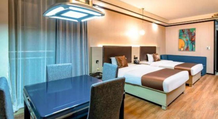 Gya Changzhou Wujin District Hutang New Era Furniture Plaza Hotel Eksteriør billede