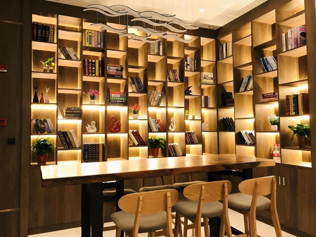 Gya Changzhou Wujin District Hutang New Era Furniture Plaza Hotel Eksteriør billede